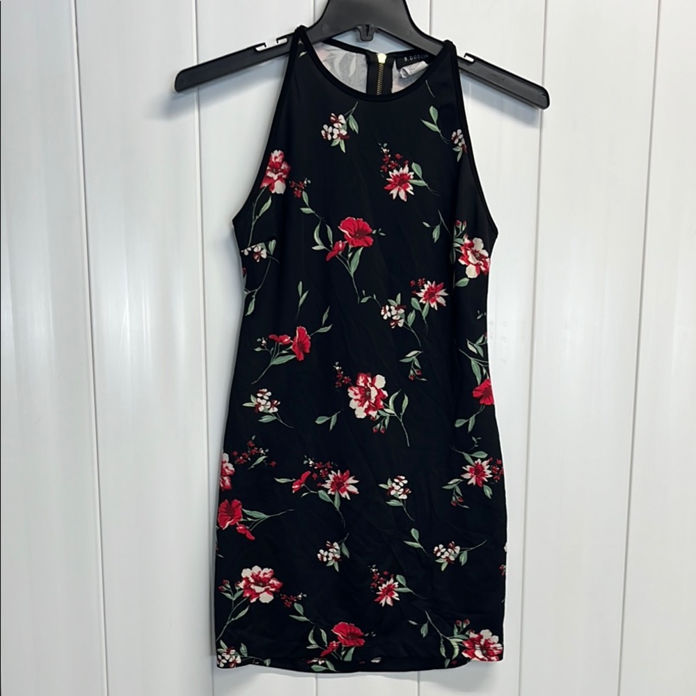Women’s Sleeveless Back Zip Floral Black Stretch Dress size 13/14